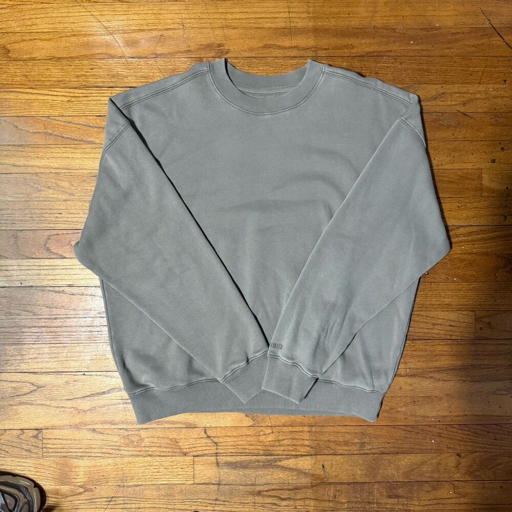 Hollister Boxy Tan Sweater Size XL